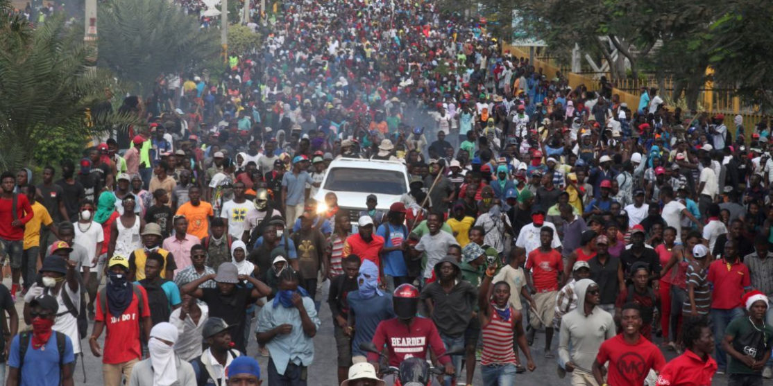 2019-02-13t033751z_353745333_rc1a021ff860_rtrmadp_3_haiti-politics-protests_1.jpg_668915644