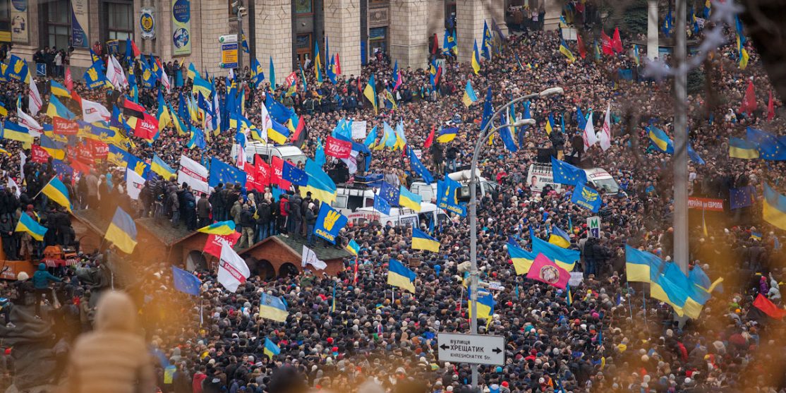 Euromaidan_Kyiv_1-12-13_by_Gnatoush_005
