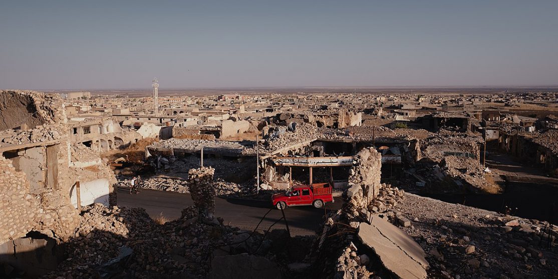 1280px-Views_around_the_city_center_of_Shingal_(Sinjar)_in_summer_of_2019,_following_the_war_with_the_Islamic_State_16