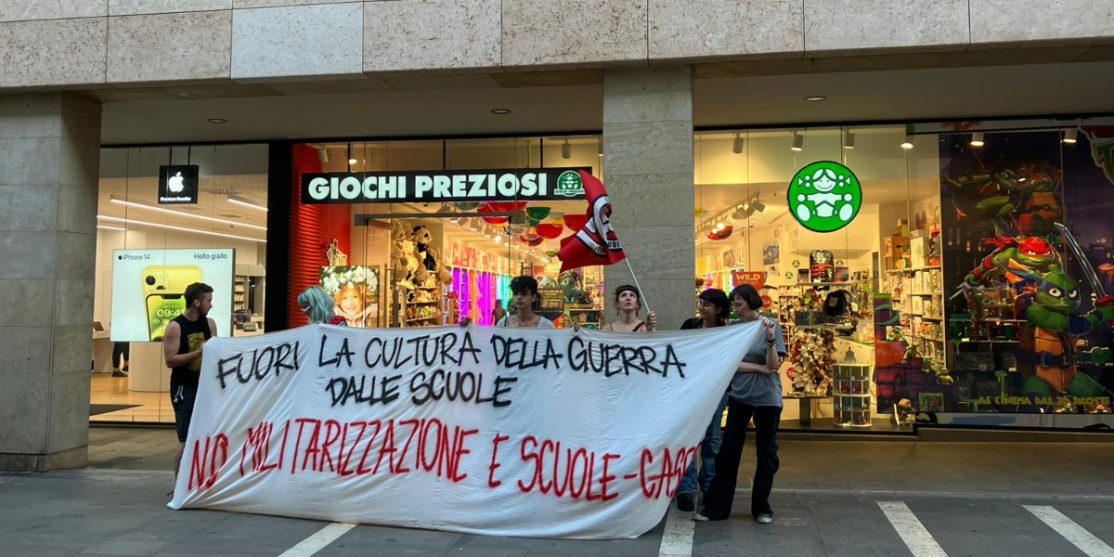 Protesta Padova Osservatorio No Militarizzazione Scuola