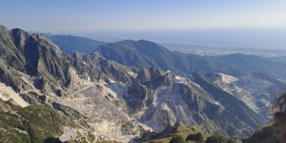 copertina alpi apuane