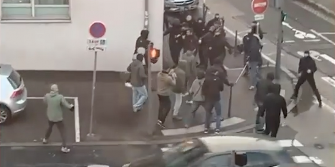 LioneFascisti_CanardEnchaine_260218